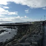 Holiday Szálloda